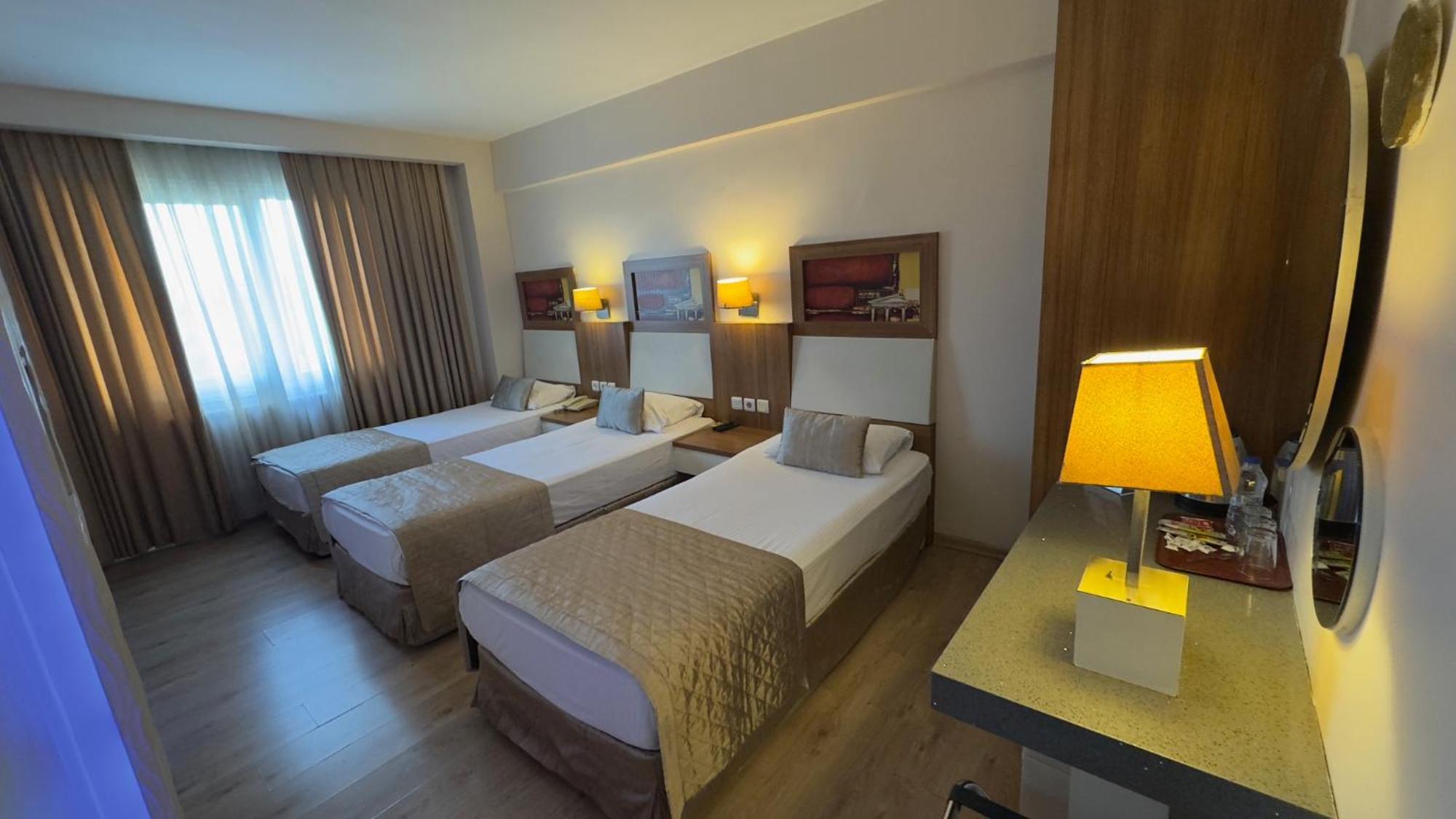 Hotel Baylan Izmir Exterior foto